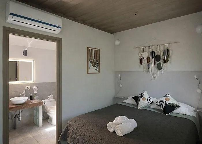 Sanctuary 3* Nosara